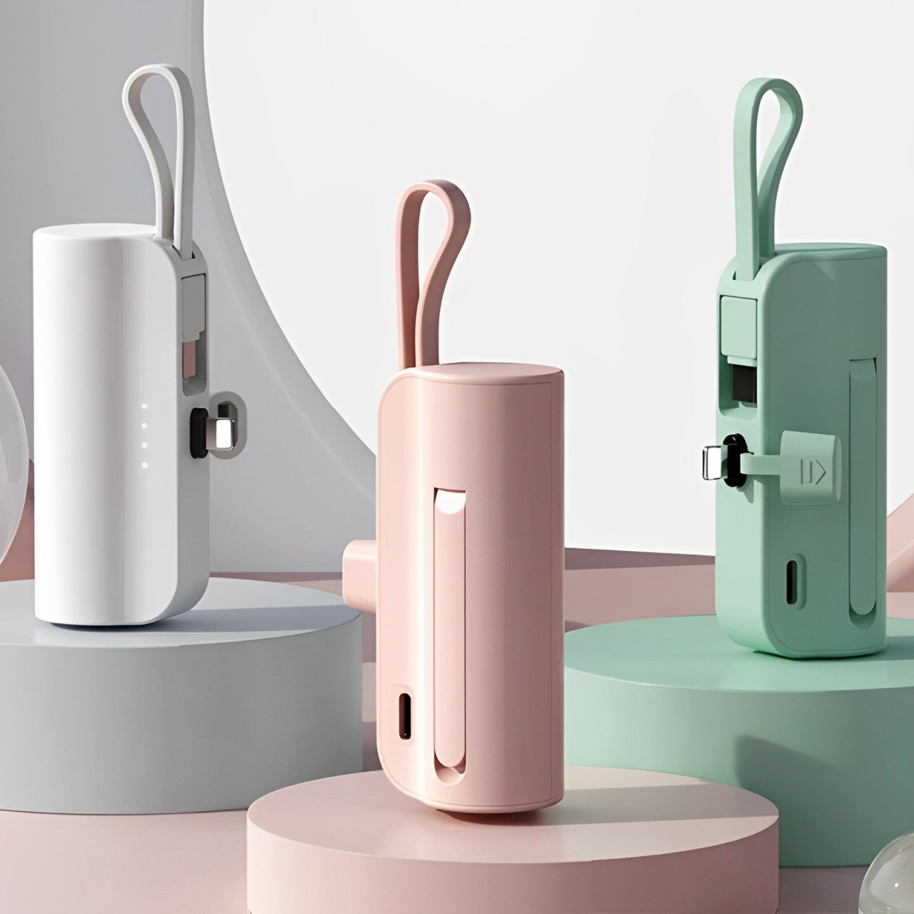 Portable power bank for iPhone and Android