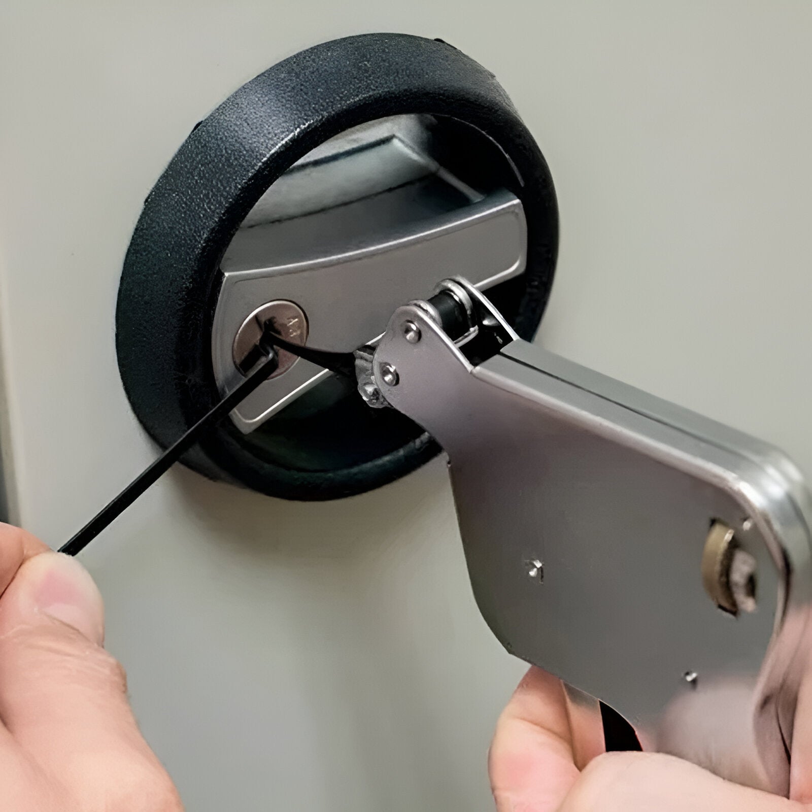 🔥Automatic lock pick extractor