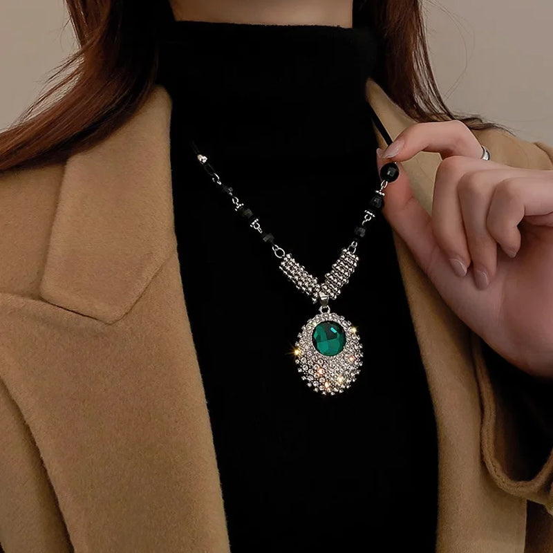 Elegant Green Sapphire Pendant Necklace