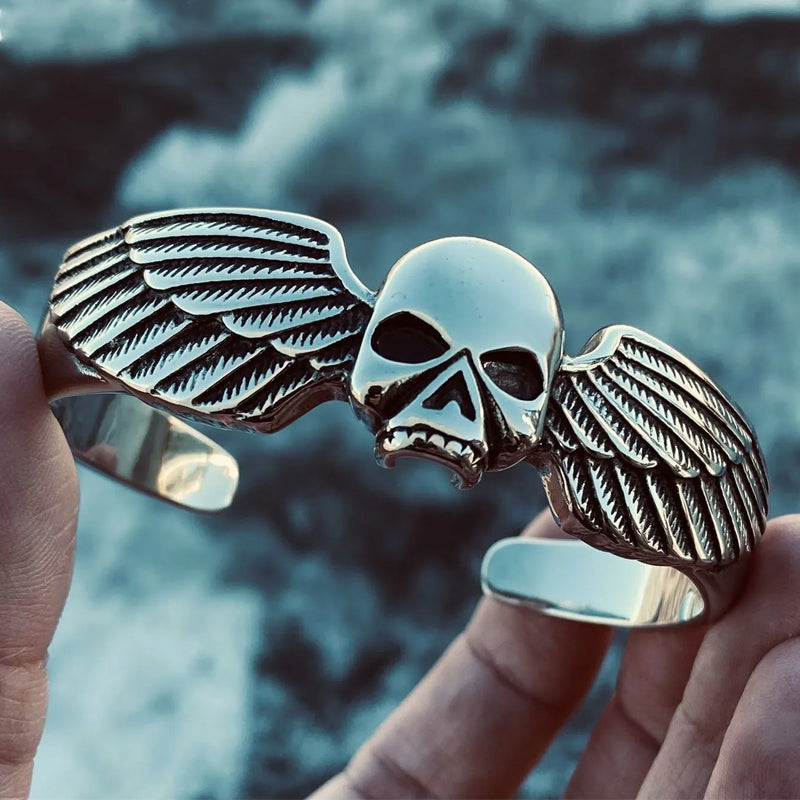 ☠️Heavy Winged Skull Bracelet🔥