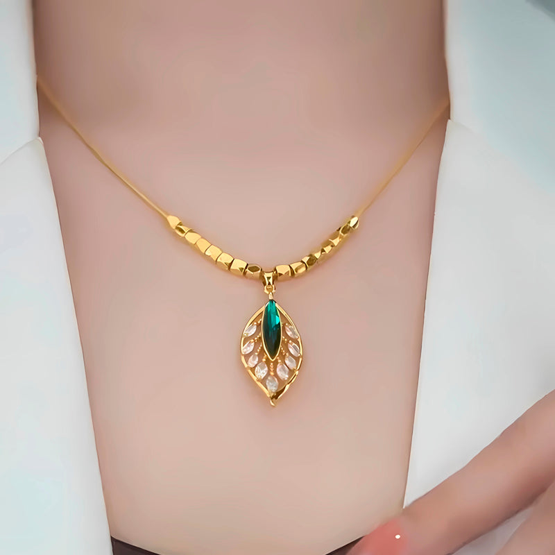 GREEN ZIRCON LEAF NECKLACE